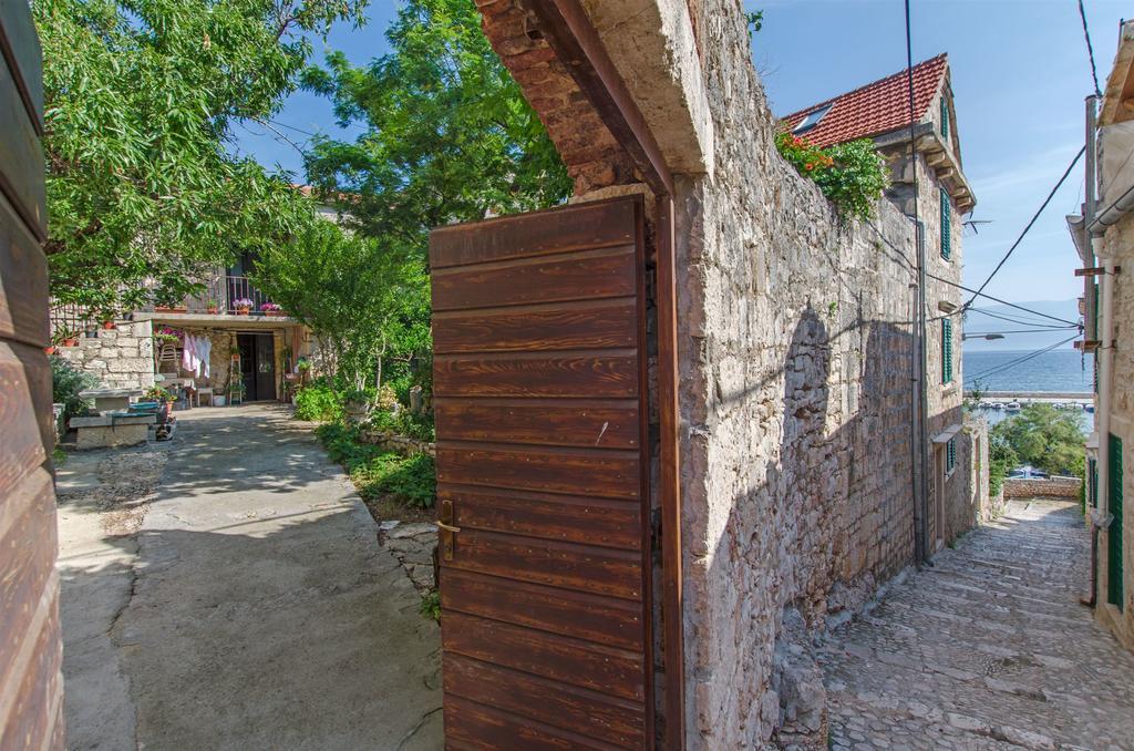 Apartments Jerka Сутиван Екстериор снимка